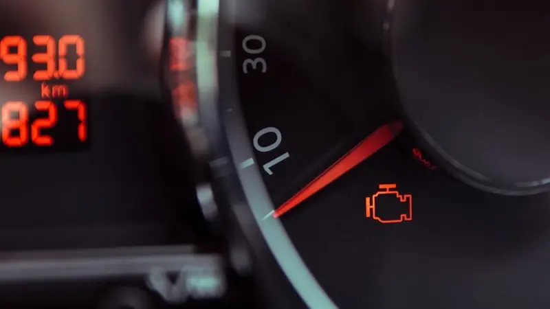 نکات پیشگیرانه برای جلوگیری از روشن شدن چراغ چک